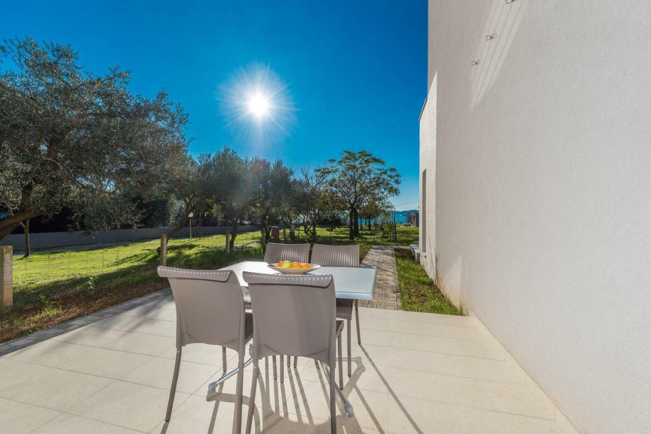 Villa Amfora - First Row By The Sea Bibinje Exterior foto